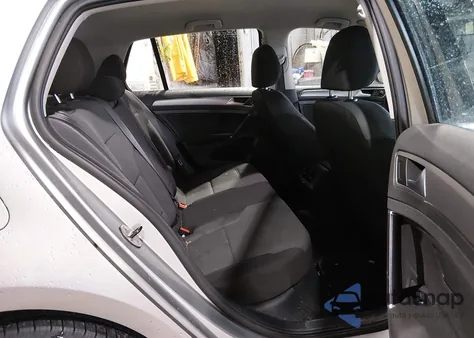 2017 Volkswagen Golf Tsi S 4-Door из США, поврежденный, VIN 3VW117AU1HM006133